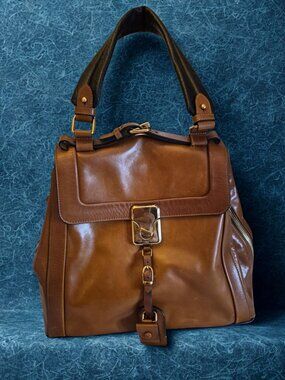 Chloé “Darla” Brown Handbag – Classic & Elegant